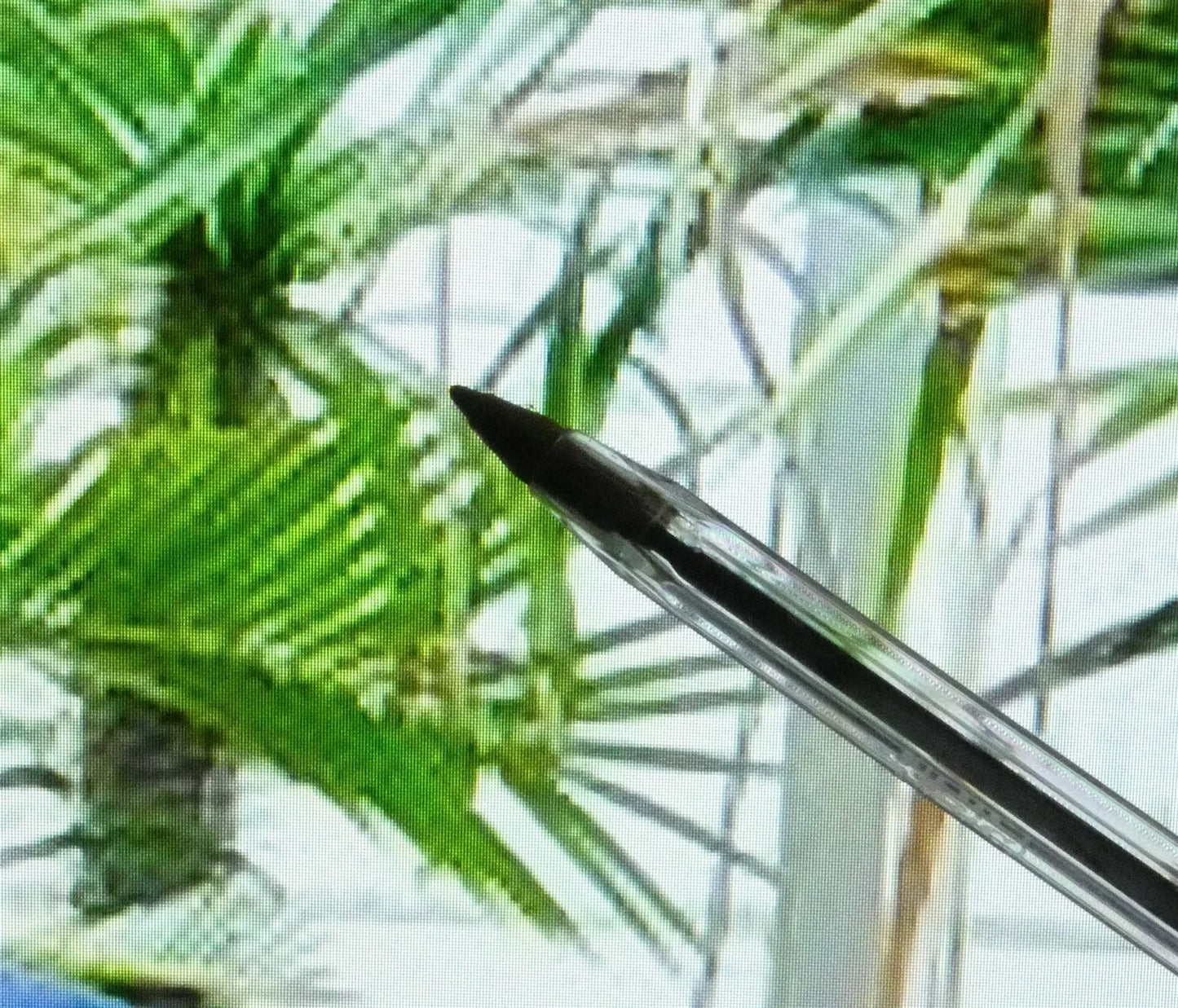 7944025