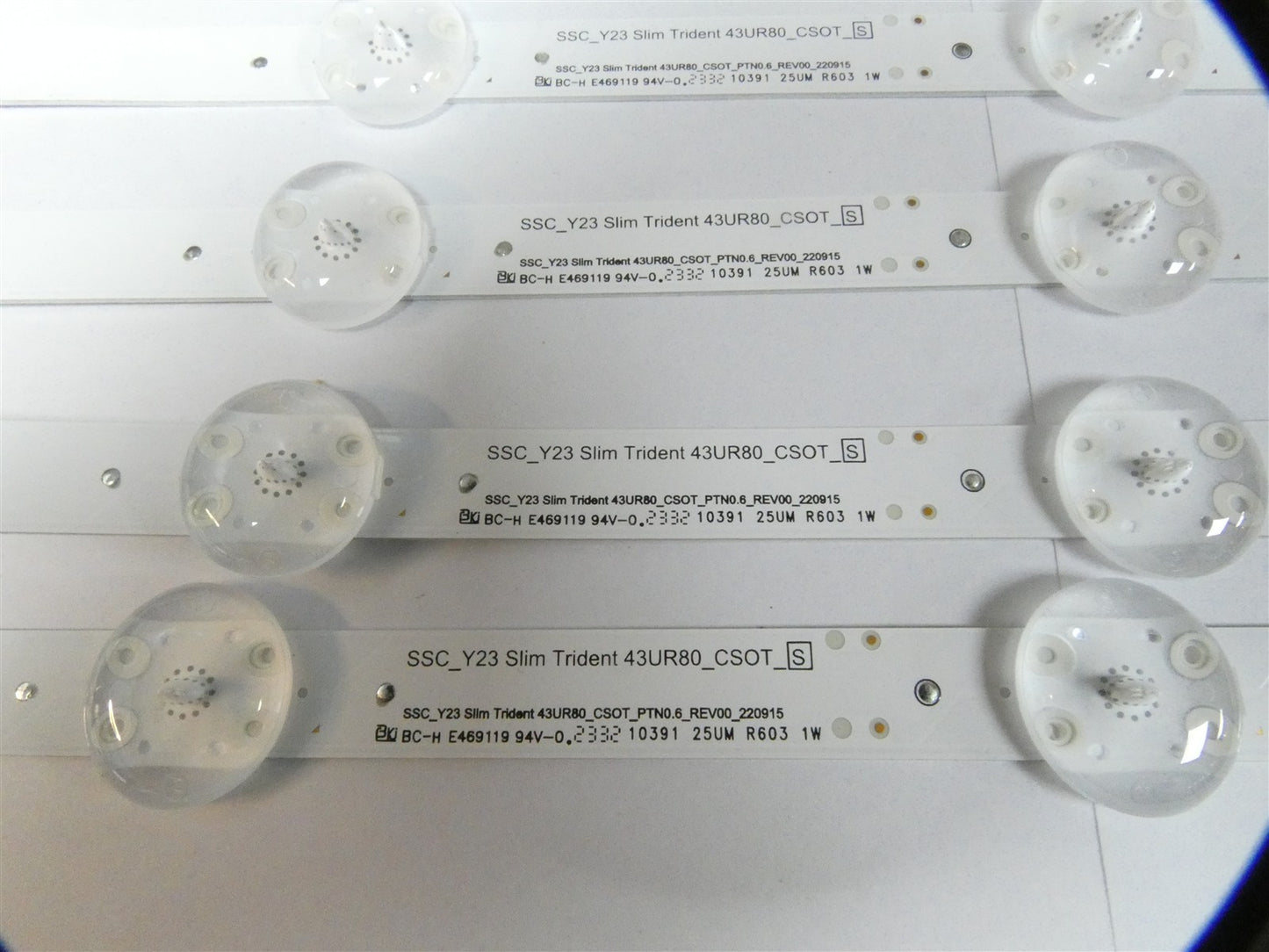 BACKLIGHT SET FOR LG43UR78006