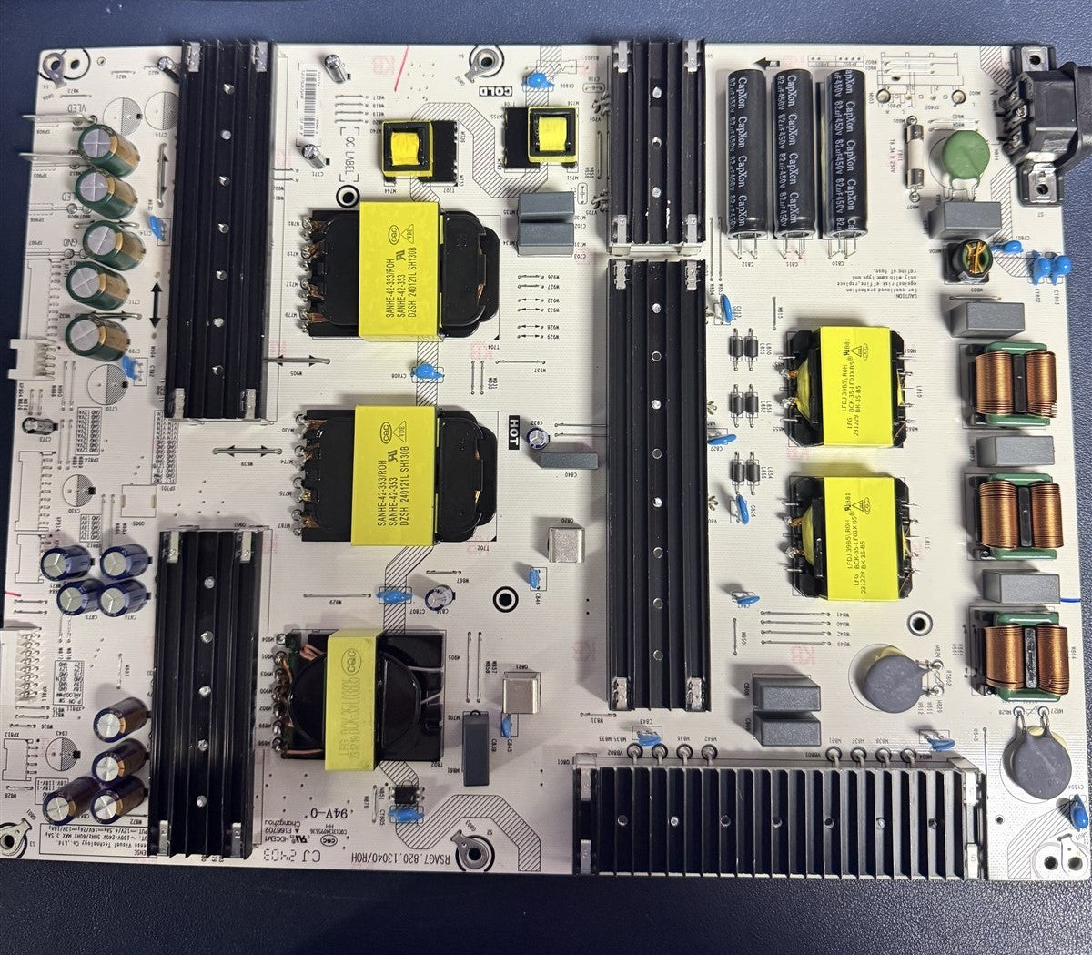 8526403