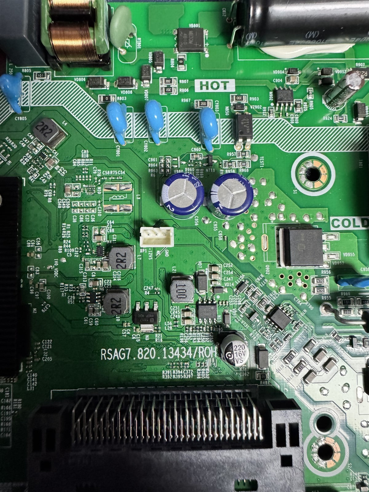 8526411